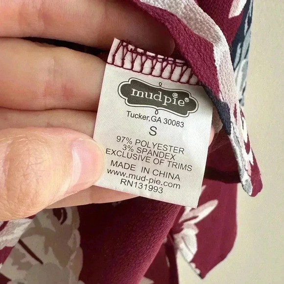 Mud Pie Floral Tunic with V-Neck Lace Up, Wine Berry Color Blouse, Size Small - Picture 8 of 16